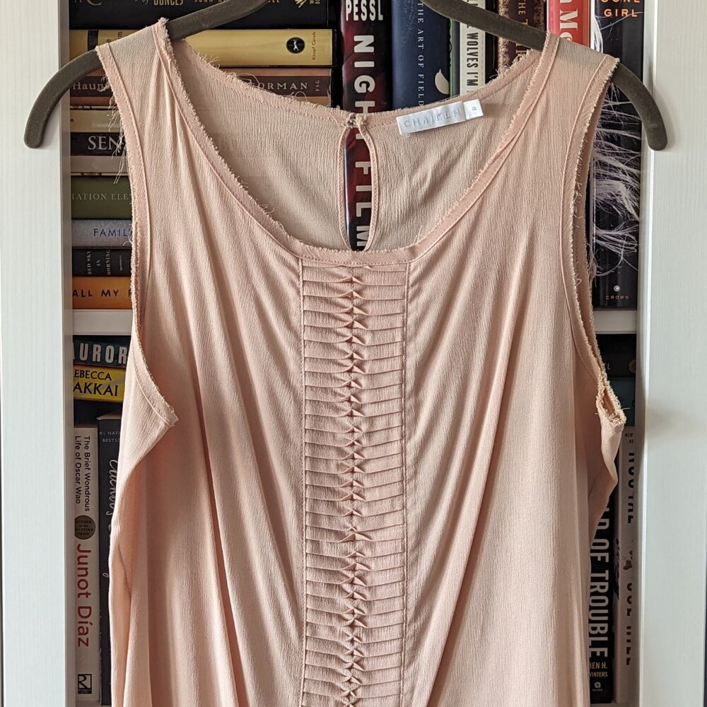 Beautiful Dusty Peach Tank with Great Details by Chaiken // Size 8
